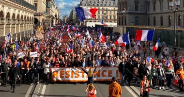 تظاهرات فى باريس للمطالبة بإخراج فرنسا من "الناتو" والاتحاد الأوروبى