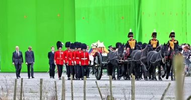 محنة للعائلة المالكة.. غضب شديد من تصوير جنازة الأميرة ديانا فى The Crown