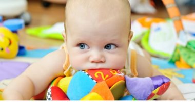 للأمهات.. 8 نصائح لتقليل مخاطر متلازمة موت الرضيع المفاجئ