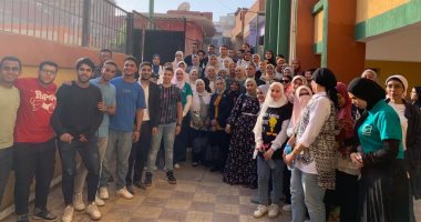 جامعة القاهرة تنظم زيارات لطلابها لمتابعة إنجازات حياة كريمة بالجيزة