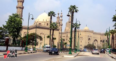 الشمس تغزل خيوطها على شوارع القاهرة والجيزة بعد استقرار حالة الطقس