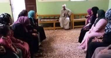 حياة كريمة: تنظيم 23 من جلسات الدوار للتوعية المجتمعية داخل 9 قرى بأسوان