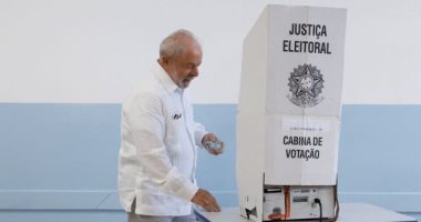 "الديمقراطية".. رسالة لولا دا سيلفا الأولى بعد فوزه برئاسة البرازيل 