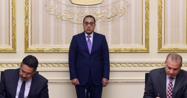 رئيس الوزراء يشهد اتفاق حجز وتخصيص وإتمام تعاقد بيع وحدات "سكن لكل المصريين"   