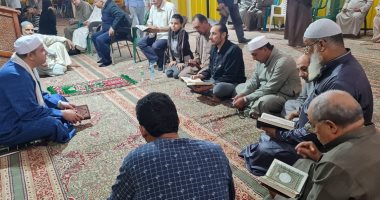 الأوقاف تعقد مقرأة مسجد عمرو بن العاص على يد الشيخ طه النعمانى