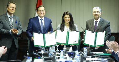 مصر وألمانيا توقعان إعلان التعاون في مجالي الهيدروجين الأخضر والغاز المسال