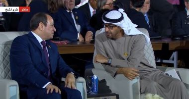حديث جانبي بين الرئيس السيسي ونظيره الإماراتى قبيل بدء قمة المناخ