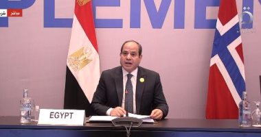 الرئيس السيسي: مصر سعت مبكرا إلى التحول لنموذج تنموى مستدام 