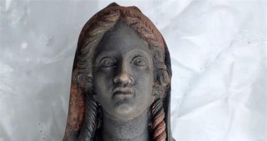 عمرها 2300 عام.. اكتشاف عملات معدنية وتماثيل أثرية فى إيطاليا