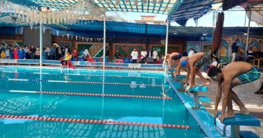وكيل "تعليم دمياط" يشهد ختام مسابقات السباحة المؤهلة لبطولة الجمهورية للمدارس