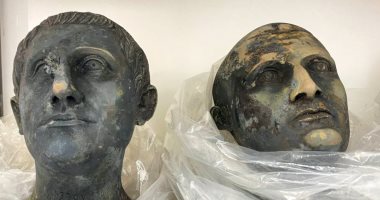 علماء آثار إيطاليون يكتشفون تماثيل برونزية "استثنائية" فى توسكانا.. فيديو