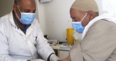 الكشف وتوفير العلاج لـ 1500 مواطن فى قافلة طبية بقرية الجمهود ببنى سويف