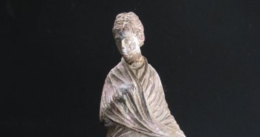 تعود إلى القرن الرابع قبل الميلاد.. شاهد تماثيل التراكوتا فى المتحف المصرى