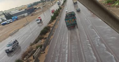 طقس الإسكندرية الآن.. هطول أمطار غزيرة بـ3 أحياء غربا "صور"