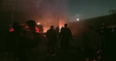  حريق هائل يلتهم ورشة نجارة في دمياط