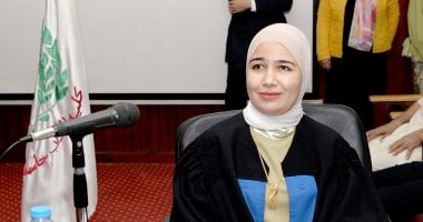 رنا حامد أول طالبة كفيفة تحصل على الدكتوراه فى الأدب الانجليزى من جامعة المنصورة
