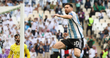 ميسي يقود هجوم الأرجنتين أمام المكسيك في مواجهتهما ببطولة كأس العالم