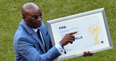 كأس العالم 2022.. فيفا يكرم روجيه ميلا أسطورة الكاميرون "فيديو"