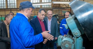 "وزير الدولة للإنتاج الحربى" يتفقد شركة شبرا للصناعات الهندسية  