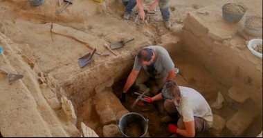 بموقع عمره 2700 عام.. تفاصيل العثور على قطعة أثرية فرعونية فى إسبانيا (فيديو)