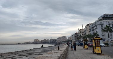 طقس الإسكندرية اليوم.. سحب وغيوم مع استمرار انخفاض درجات الحرارة "صور"