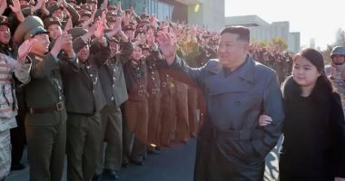 ابنة رئيس كوريا الشمالية تظهر مجددا.. جارديان: ربما تمهد للجيل الرابع من أسرة كيم
