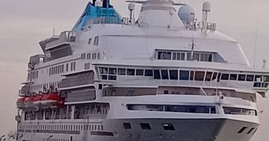 وصول السفينة CElESTYAl CRYSTAl إلى ميناء بورسعيد السياحى وعلى متنها 660 سائحا