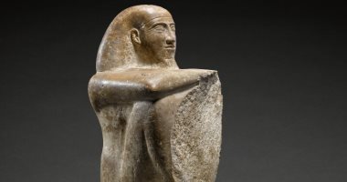 سوثبى تعرض تمثالاً مصريًا قديمًا بـ 15 ألف جنيه إسترلينى