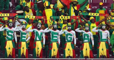 جماهير السنغال والإكوادور تشعل أجواء استاد خليفة بكأس العالم 2022.. صور