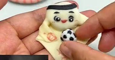 طاهية تقدم طعاما صينيا على شكل تميمة مونديال قطر 2022.. فيديو وصور