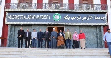 مجلس جامعة الأزهر يكرم الدكتور أحمد عمر هاشم ويصفه بحارس السنة النبوية 