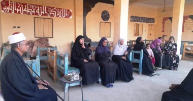 محافظ أسوان يتابع تنظيم 12 من جلسات الدوار ضمن مشروع تنمية الأسرة المصرية