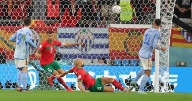 65 دقيقة سلبية بدون أهداف بين المغرب وإسبانيا فى كأس العالم 2022