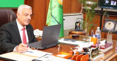 رئيس جامعة المنوفية يعقد مجلس شئون خدمة المجتمع وتنمية البيئة 