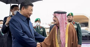 السعودية نيوز | 
                                            الرئيس الصينى يغادر الرياض وفيصل بن بندر فى وداعه بمطار الملك خالد.. صور
                                        