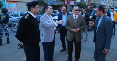 محافظ كفر الشيخ يتفقد رصف الشوارع ويطلق حملة "الرصيف من حق المواطن"
