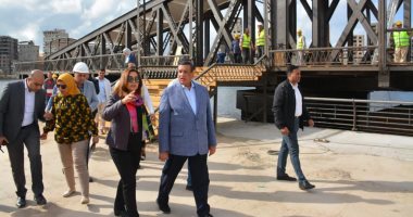 وزير التنمية المحلية يتفقد تطوير كوبرى دمياط التاريخى "جسر الحضارة"..صور
