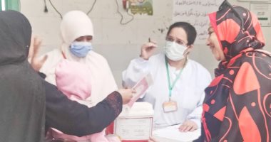 محافظ أسيوط يوجه بمتابعة حملة تطعيم شلل الأطفال وتقديم الدعم لتحقيق المستهدف 