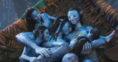 عالم "بحرى" ساحر يضيف لمسة جديدة على "باندورا" وشعبها.. الجزء الثاني من رائعة المخرج جيمس كاميرون Avatar: The Way of Water إبهار ومؤثرات سمعية وبصرية.. وتوقعات بالسيطرة على شباك التذاكر العالمي