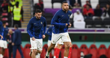 فرنسا ضد المغرب.. مبابي يخطف الأنظار في احماء الديوك قبل نصف نهائي كأس العالم