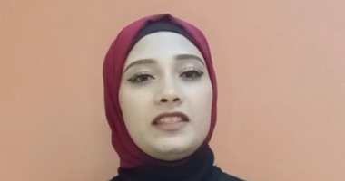 شاهد موهبة ندا هشام طالبة جامعية وإبداعها فى إلقاء الشعر الوطنى.. فيديو