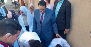 وكيل تعليم الغربية يدشن مبادرة "مصر الخضراء" بمدرسة الأمل للصم وضعاف السمع