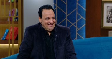 هشام إسماعيل ضيف عاصمة الفنون على القاهرة الإخبارية الخميس  