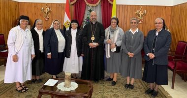 بطريرك الكاثوليك يستقبل مكتب اتحاد الرهبانيات النسائية بمصر للتهنئة بعيد الميلاد