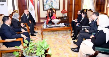وزيرة الهجرة: حريصون على دعم مشروعات المصريين بالخارج لربطهم بالوطن