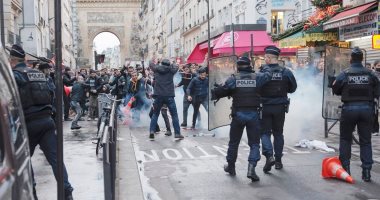 القاهرة الإخبارية: اعتقال 20 شخصا من المشاركين بالاحتجاجات فى فرنسا