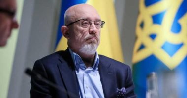 وزير الدفاع الأوكرانى يعتزم الاستقالة من منصبه عقب انتهاء الأزمة الروسية