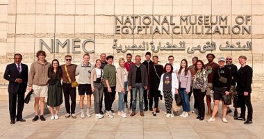 فريق ديزنى أون آيس يزور المتحف القومى للحضارة المصرية.. صور 