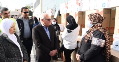 محافظ بورسعيد يشهد توزيع 60 جهاز عروسة للأسر الأولى بالرعاية.. صور