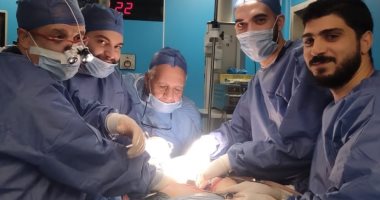 فريق جراحي ببنها التعليمي ينقذ حياة مريضة سبعينية تعاني من انفجار بجدار البطن